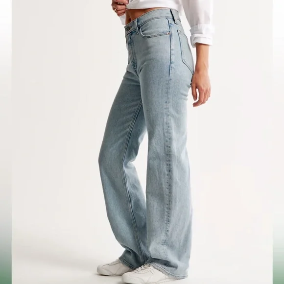 High rise Abercrombie jeans - Picture 3 of 4